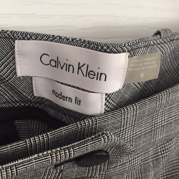 Calvin Klein modern fit gray plaid trousers - Picture 3 of 4